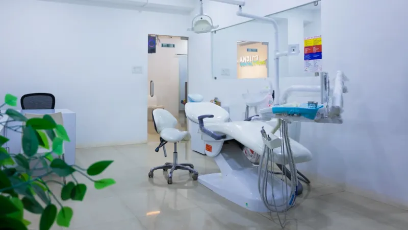 Advanced Dental Chair in Chennai | Anji Dental care